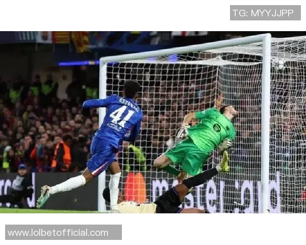 世界杯波尔图大胜巴萨神奇扑救引发全场狂欢十大精彩进球回顾